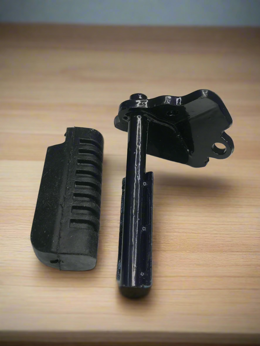 FOOTREST BRACKET FRONT LEFT FOR DISCOVER 100 150