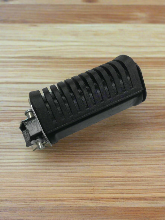 REAR RIGHT FOOTREST FOR SPLENDOR PLUS PRO , SUPER SPLENDOR , CD DELUC , HF DELUX , PASSION PRO , GLAMOUR