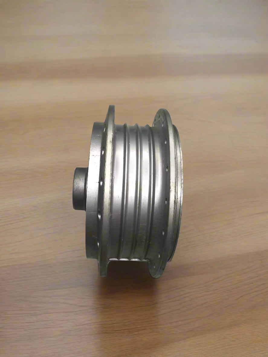 REAR DRUM FOR SUZUKI OLD , MAX 100 SMALL HUB