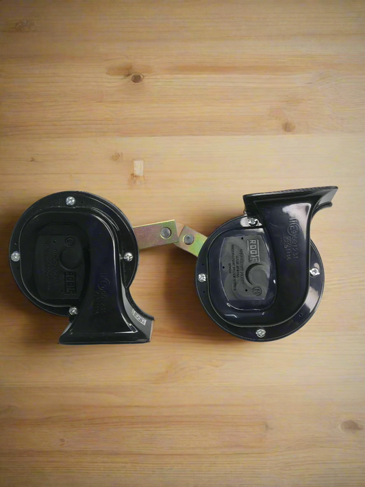 ROOTS WINDTONE HORN SET OF 2