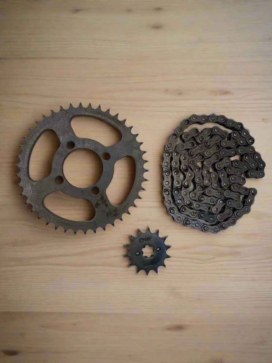 CHAIN KIT FOR CT 100 DELUXE NEW 2006