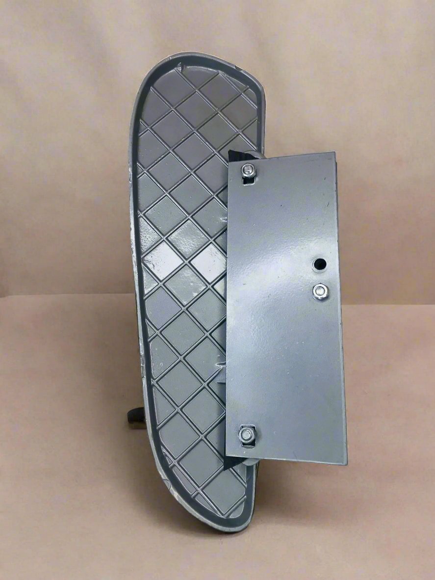 ladies footrest for bajaj chetak old all models scooters metal