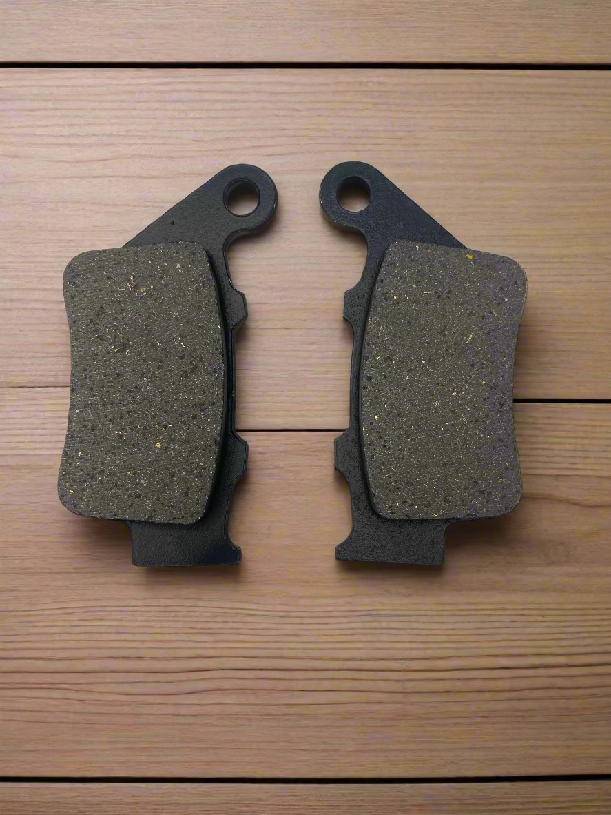 REAR DISC PAD FOR PULSAR 150 UG4