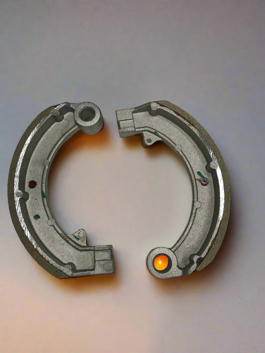 Rear brake shoe for chetak old scooter,classic,bravo