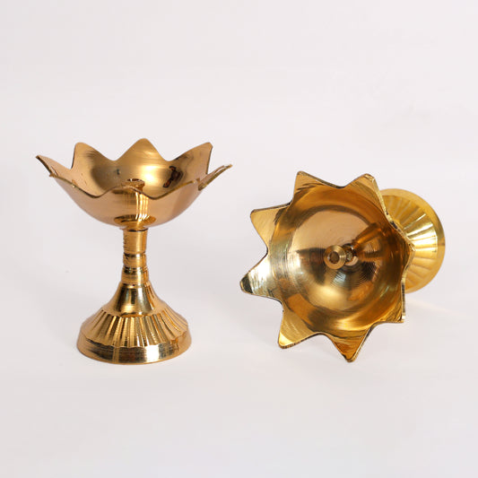 Brass Kamal Deep Diya – Set of 2 | Lotus Design Oil Lamps for Pooja & Home Décor