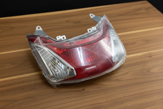 TAIL LIGHT ASSEMBLY FOR ACTIVA 125 BS3