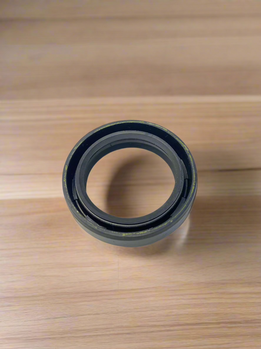 Front Shocker Seal / Fork Seal for Avenger old 150 180 1pc