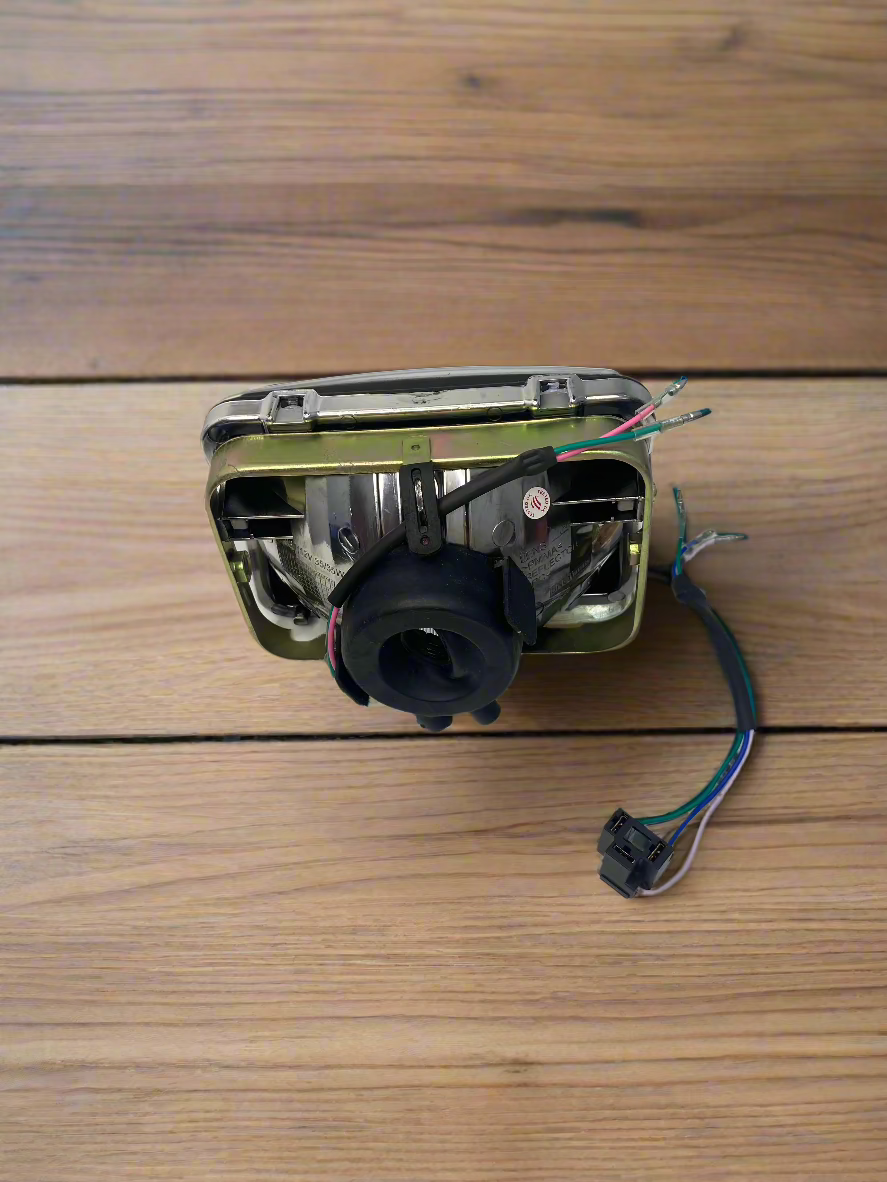 HEADLAMP FOR SPLENDOR PLUS OLD MODEL  BS2 , BS3 , BS4 , BS6