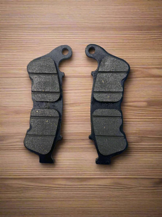 FRONT DISC PAD FOR HORNET