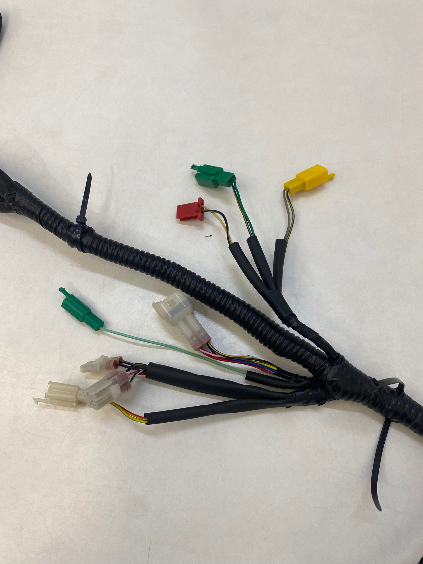 WIRING HARNESS FOR DISCOVER 135 2009 ES DIGITAL METER MODEL