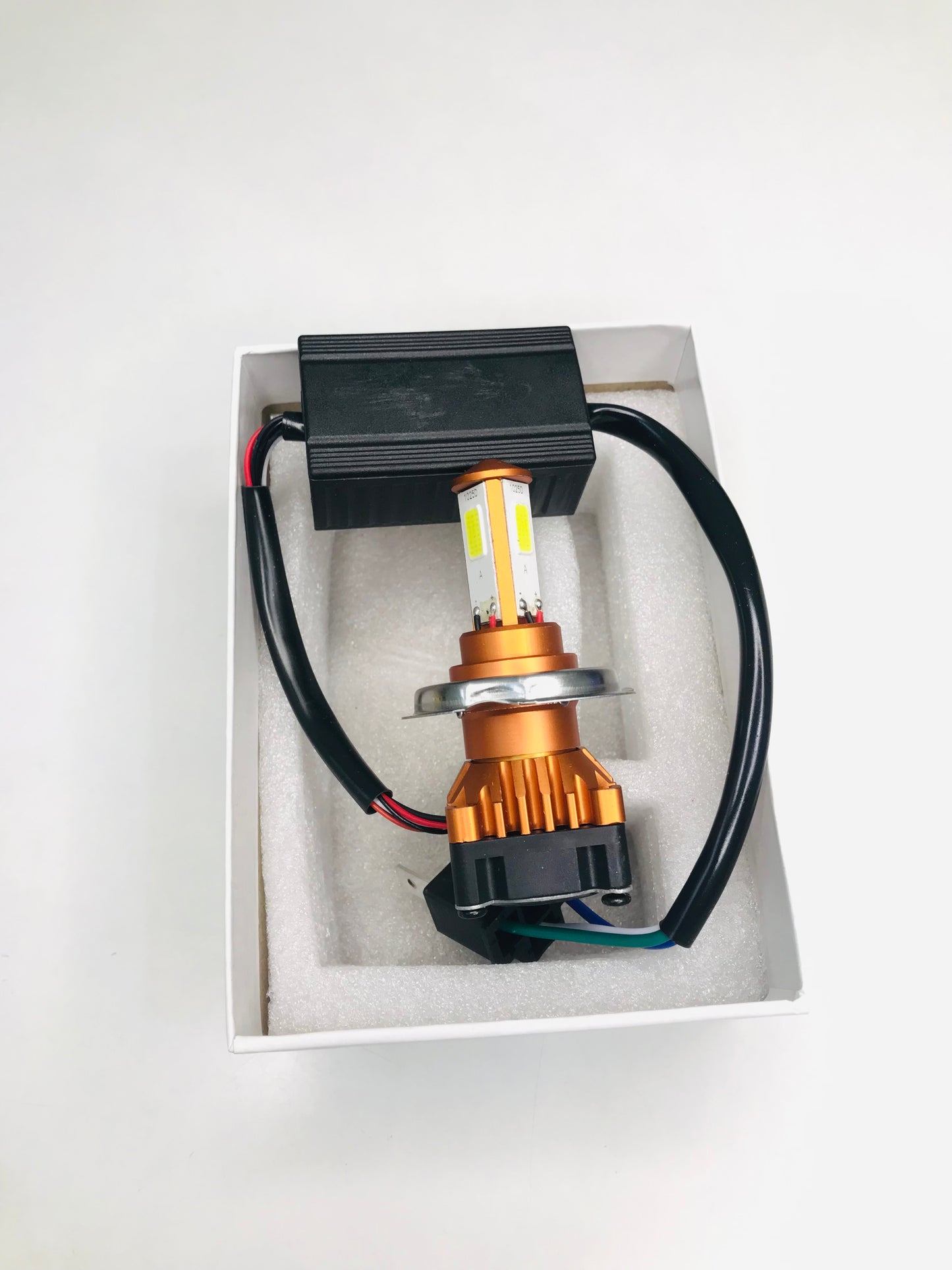 LED headlamp bulb CYT WHITE FOR BIKE AND SCOOTERS