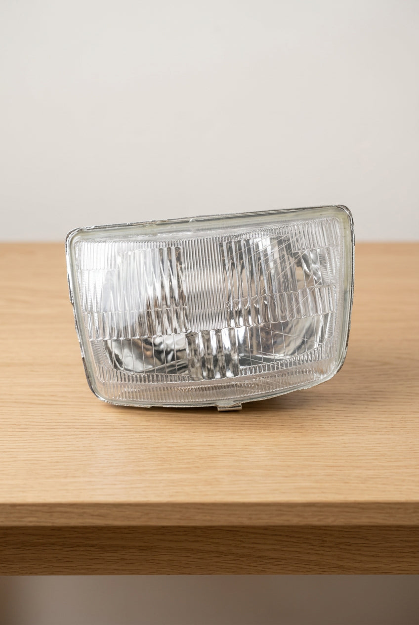 HEADLIGHT FOR CALIBER CHROMA  OLD MODEL BIKE